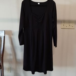 NWOT Old Navy black dress